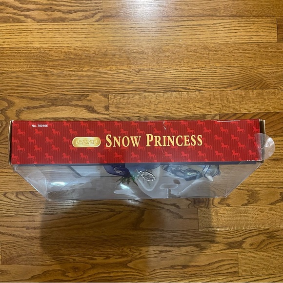Breyer in Box Snow Princess 2006 Limited Edition #700106 - Picture 8 of 14